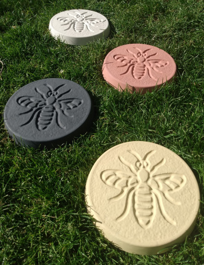 Bee Stepping Stones