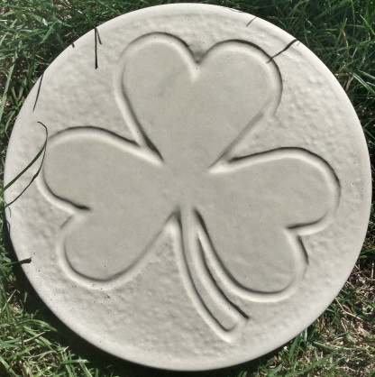 Clover Stepping Stones in White Colour