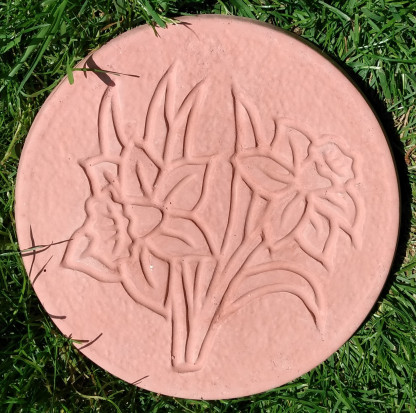 Daffodil Stepping Stones in Terracotta Colour