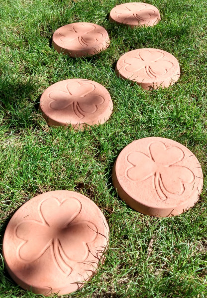 Clover Stepping Stones in Terracotta Colour