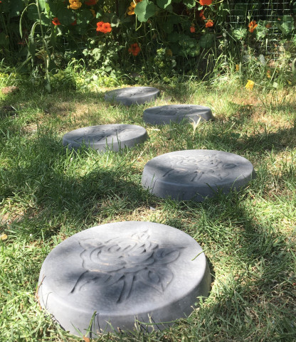 Rose Stepping Stones in Charcoal Colour