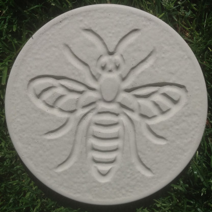 Bee Garden Stepping Stones White Concrete